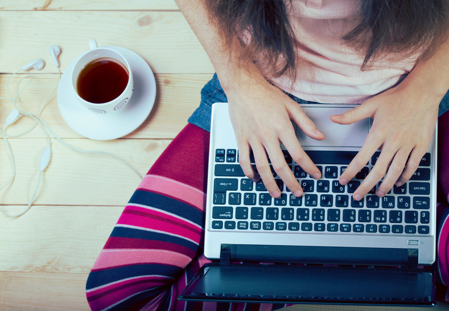 律师协会如何保护上海律师事务所和律师的知识产权和保密信息？